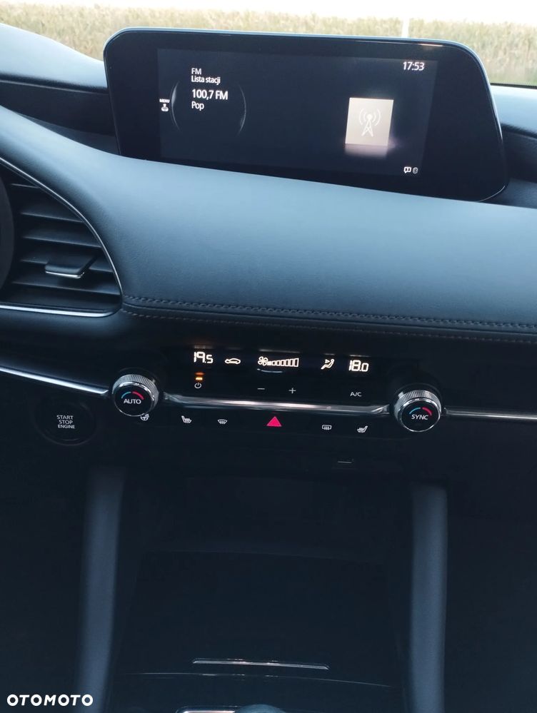 Mazda 3 - 16