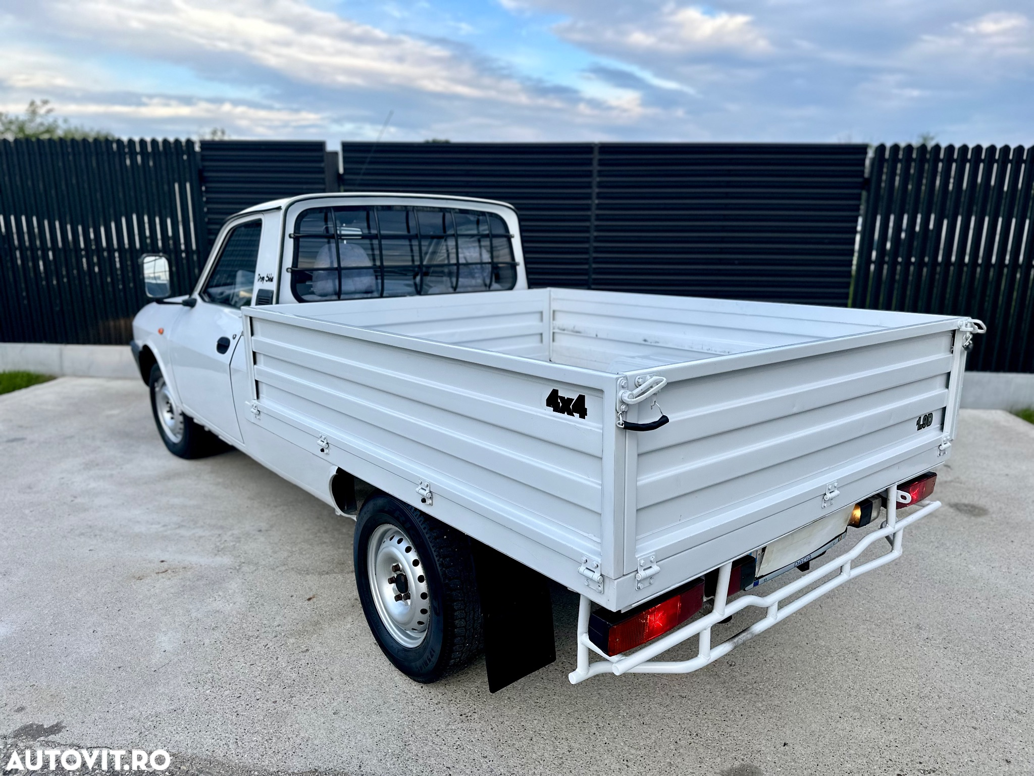 Dacia Pick Up - 4