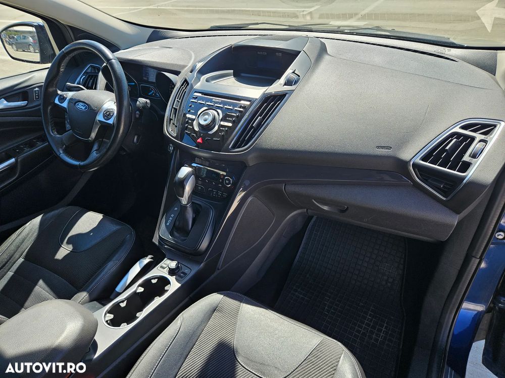 Ford Kuga 2.0 TDCi Powershift 4WD Titanium - 18