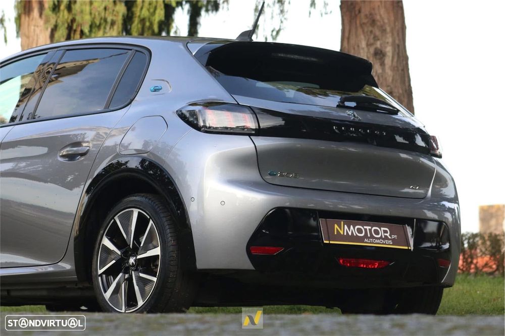 Peugeot e-208 50 kWh GT - 4