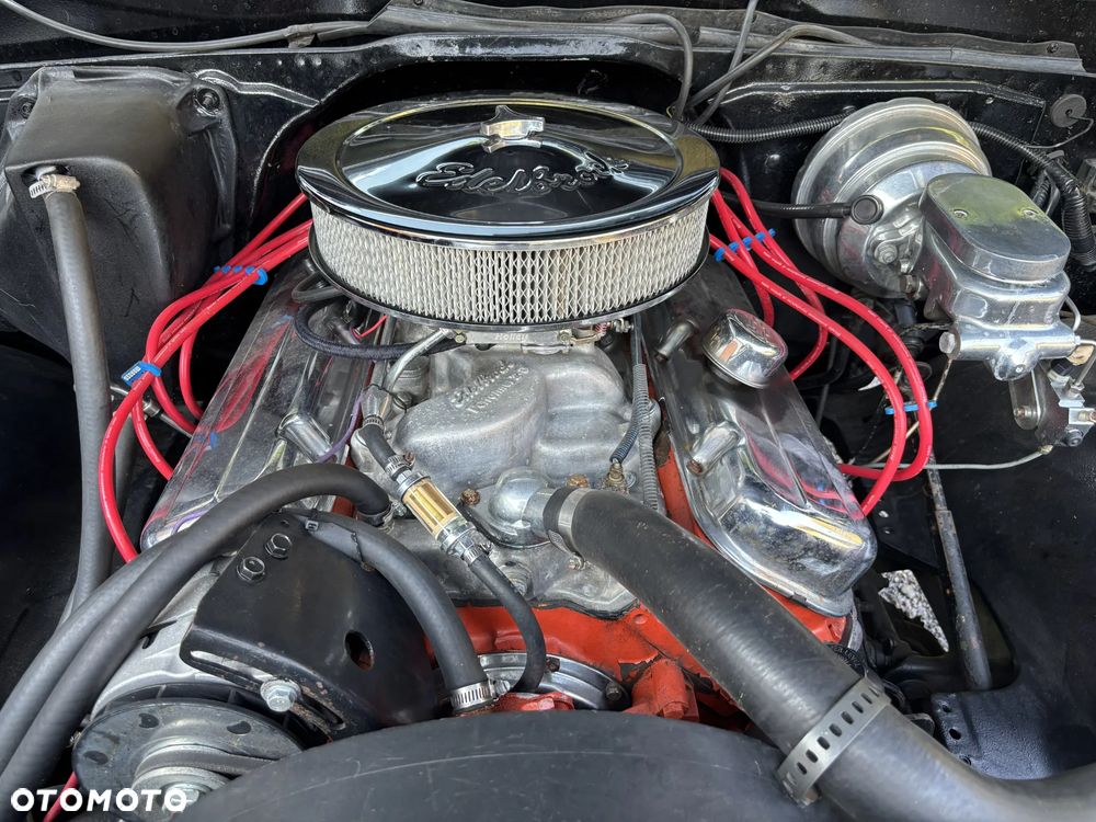 Chevrolet C-10 - 12