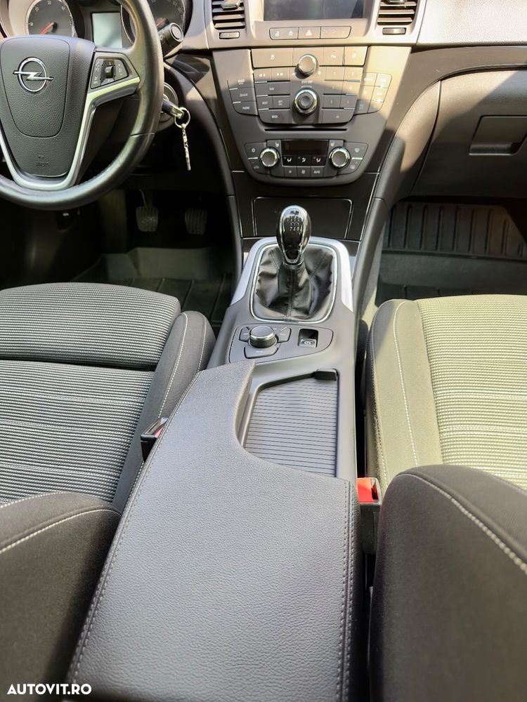 Opel Insignia 2.0 CDTI Edition - 4