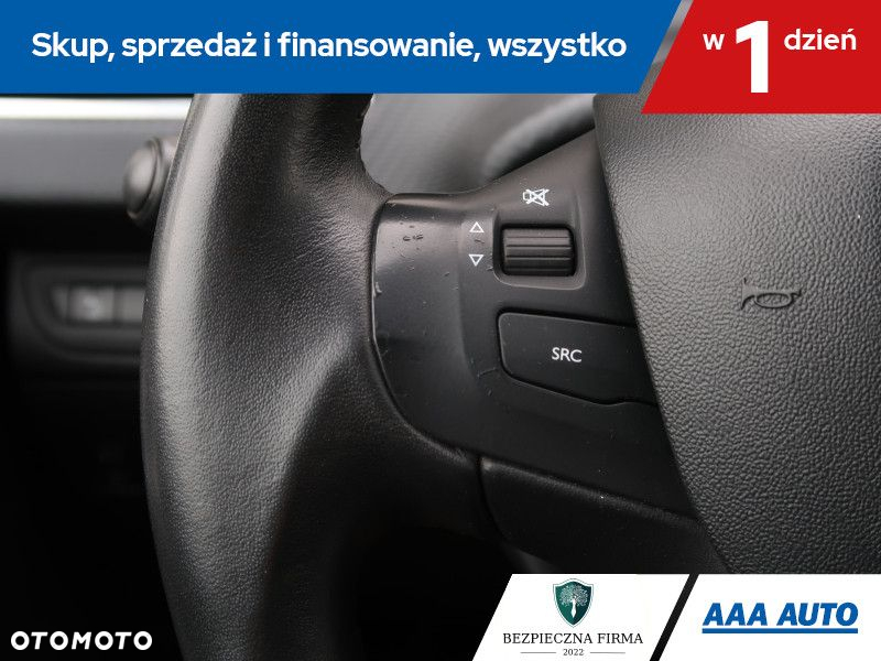 Peugeot 2008 - 17