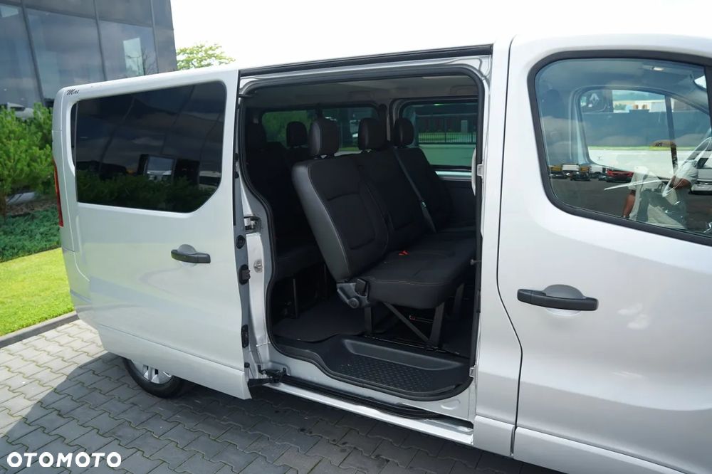 Opel VIVARO BI TURBO / BUS / 9 MIEJSC / 2015 ROK / SPROWADZONY - 32