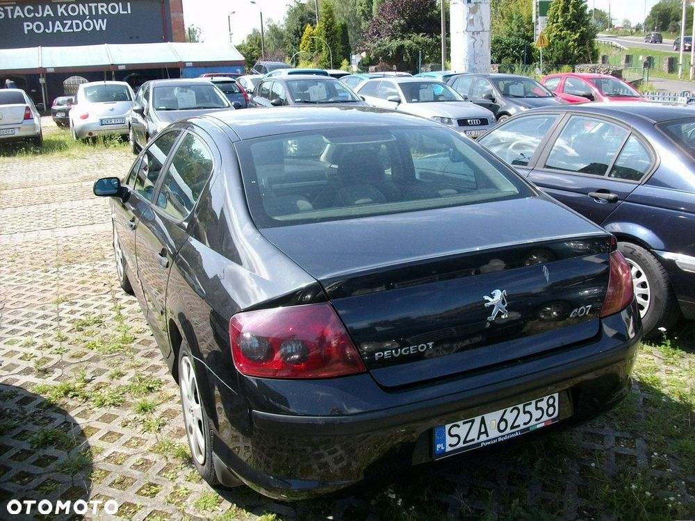 Peugeot 407 - 4