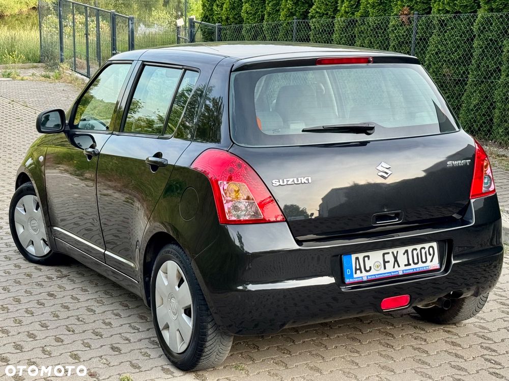 Suzuki Swift 1.3 Comfort - 4