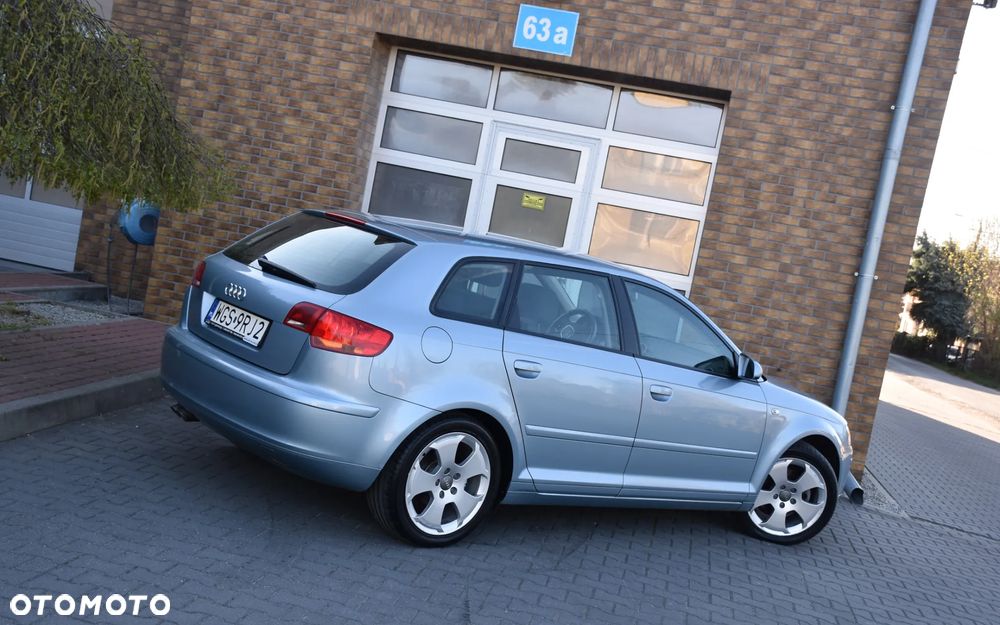 Audi A3 Sportback 2.0 TDI Ambiente - 26