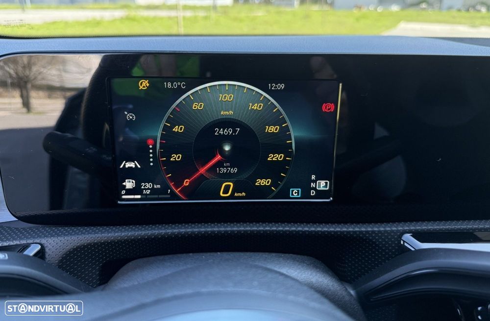 Mercedes-Benz A 180 d AMG Line Aut. - 35