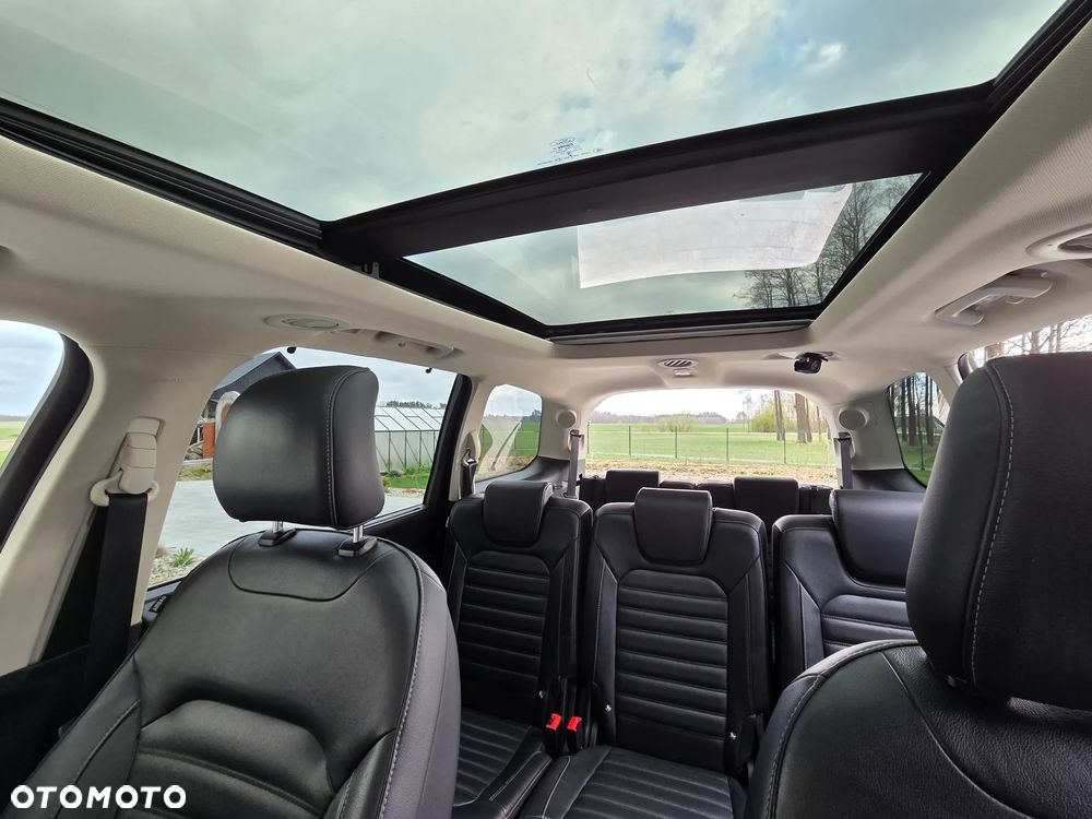 Ford Galaxy - 11