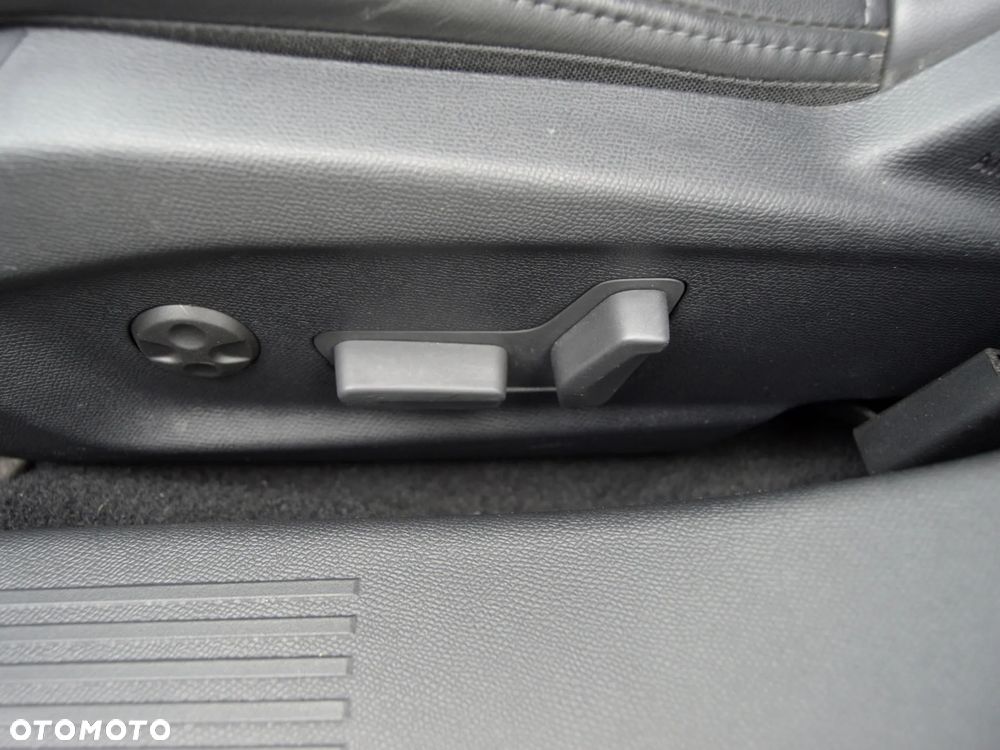 Citroën C5X 1.6 PureTech Shine Pack EAT8 - 13