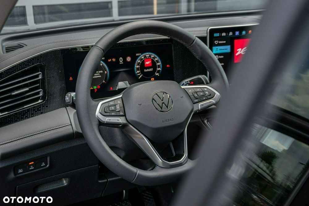 Volkswagen Tiguan - 11