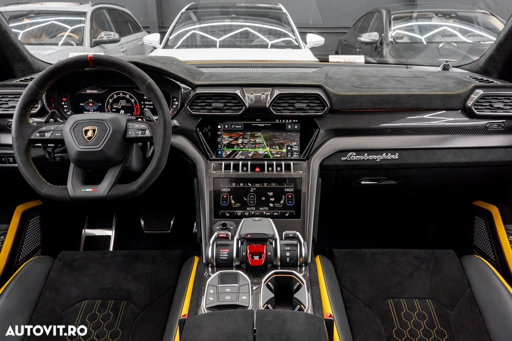 Lamborghini URUS - 8