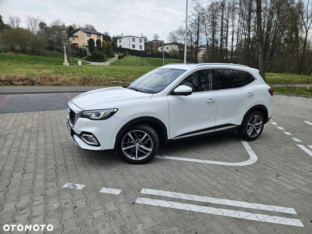 MG HS 1.5T-GDI Luxury - 4