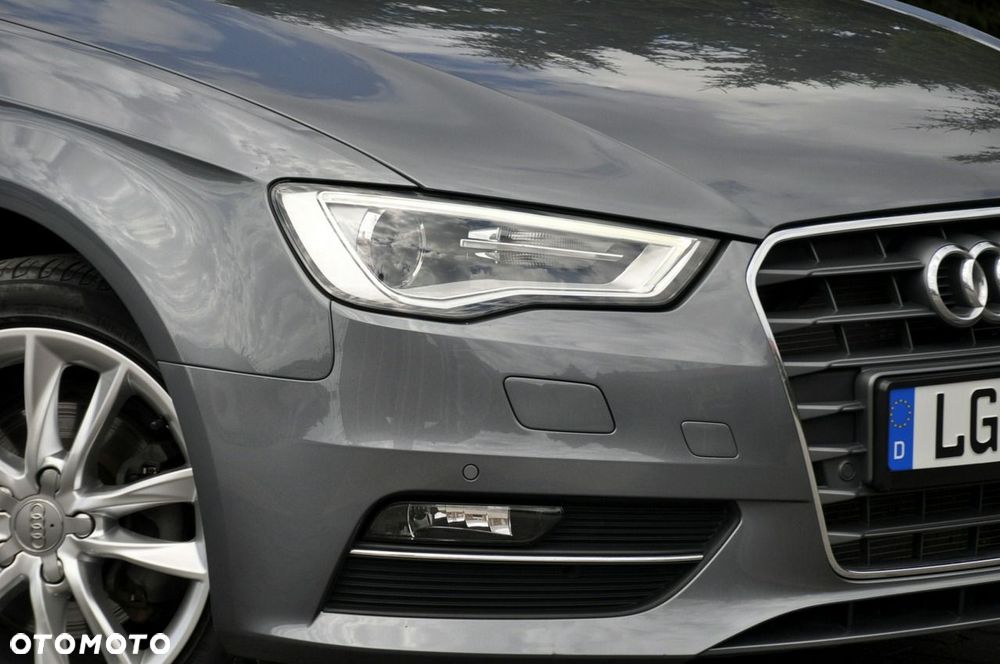 Audi A3 Sportback - 12