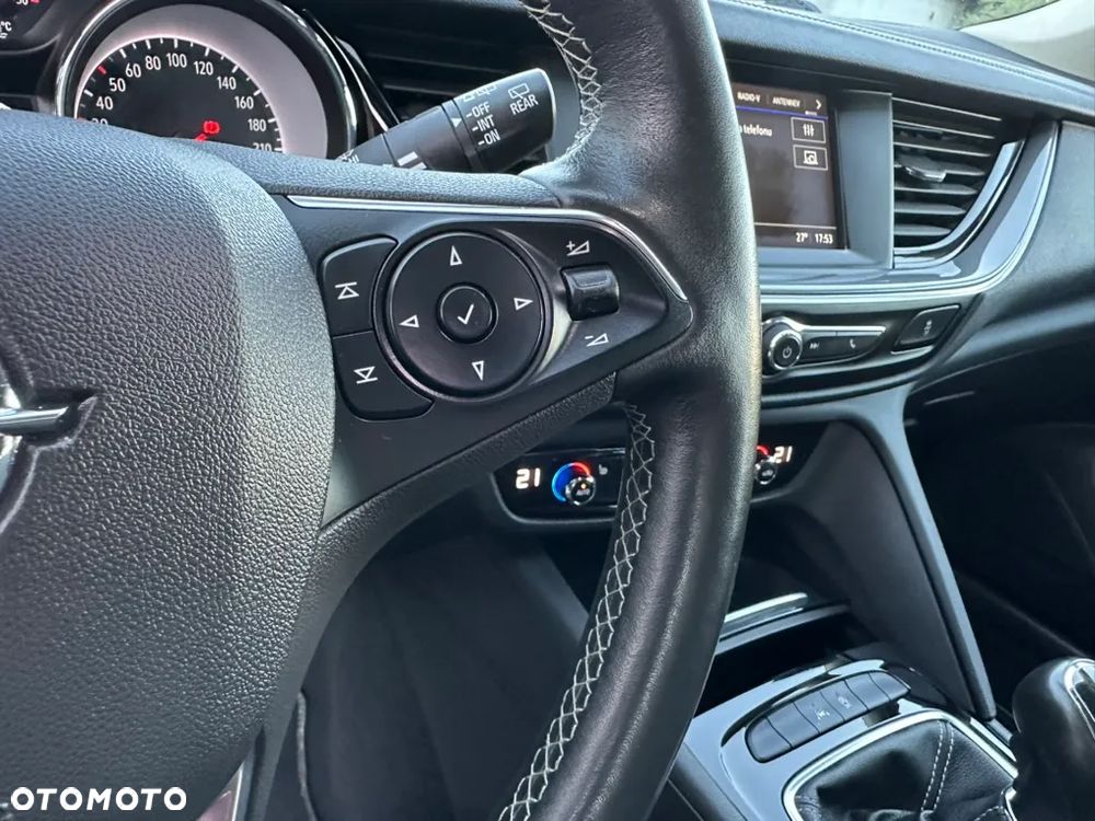 Opel Insignia - 24