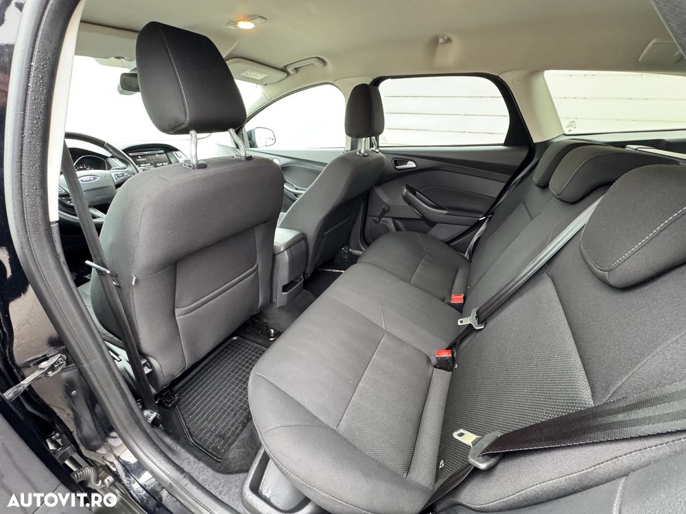 Ford Focus 1.5 TDCi DPF Start-Stopp-System Business - 8