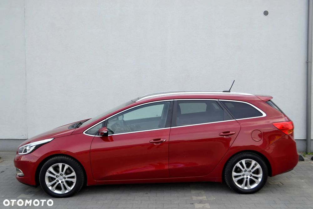 Kia Ceed 1.6 GDI L DCT - 4