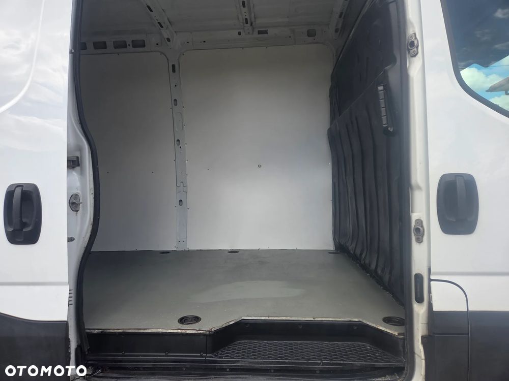 Iveco Daily - 9