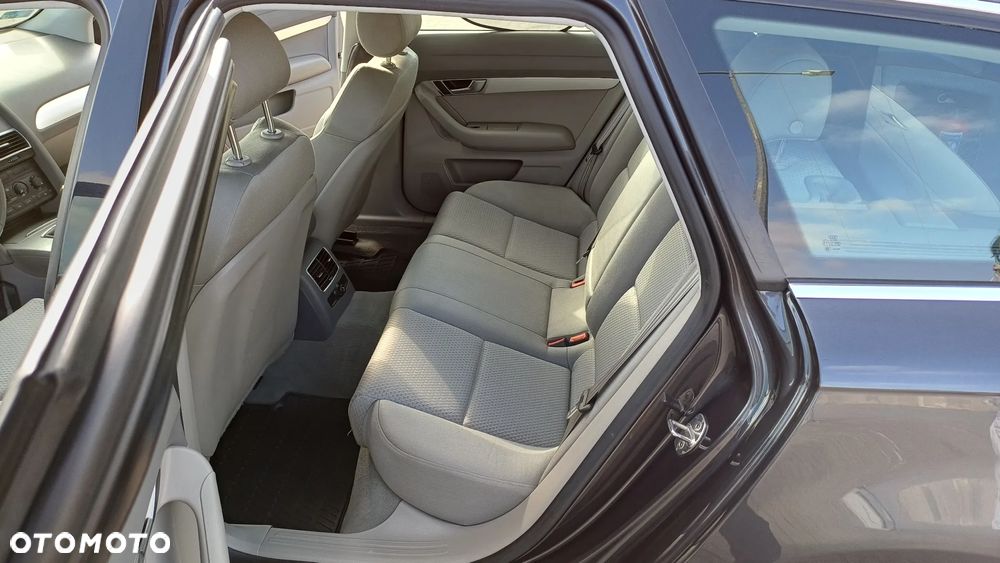 Audi A6 Avant 2.8 FSI - 12