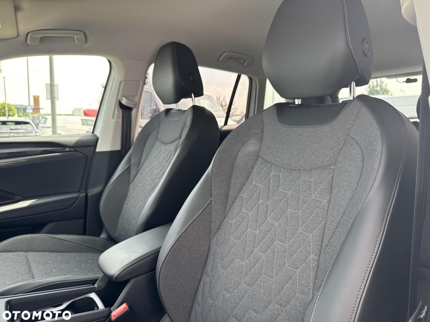 Volkswagen Tiguan 1.5 TSI EVO Life DSG - 12