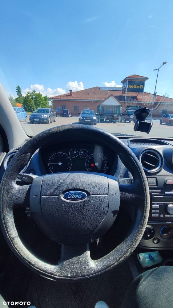 Ford Fiesta 1.4 Durashift-EST Connection - 8