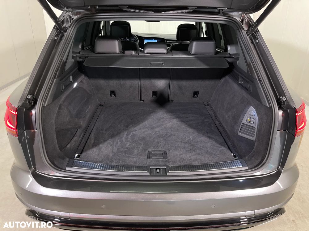 Volkswagen Touareg V6 TDI 4MOTION R-Line - 15