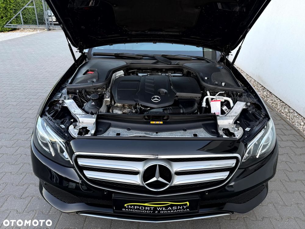 Mercedes-Benz Klasa E 220 d Business Edition 9G-TRONIC - 26