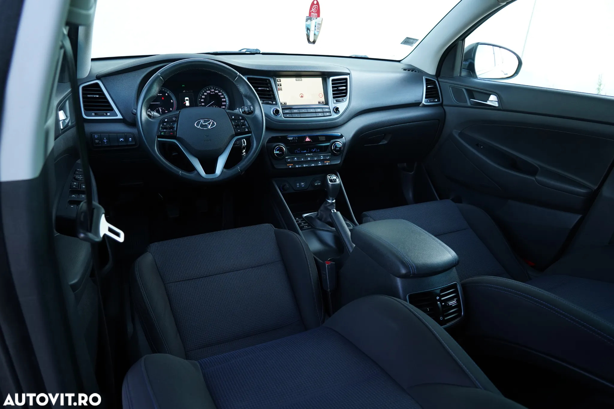Hyundai Tucson 2.0 CRDI 4WD Premium - 9