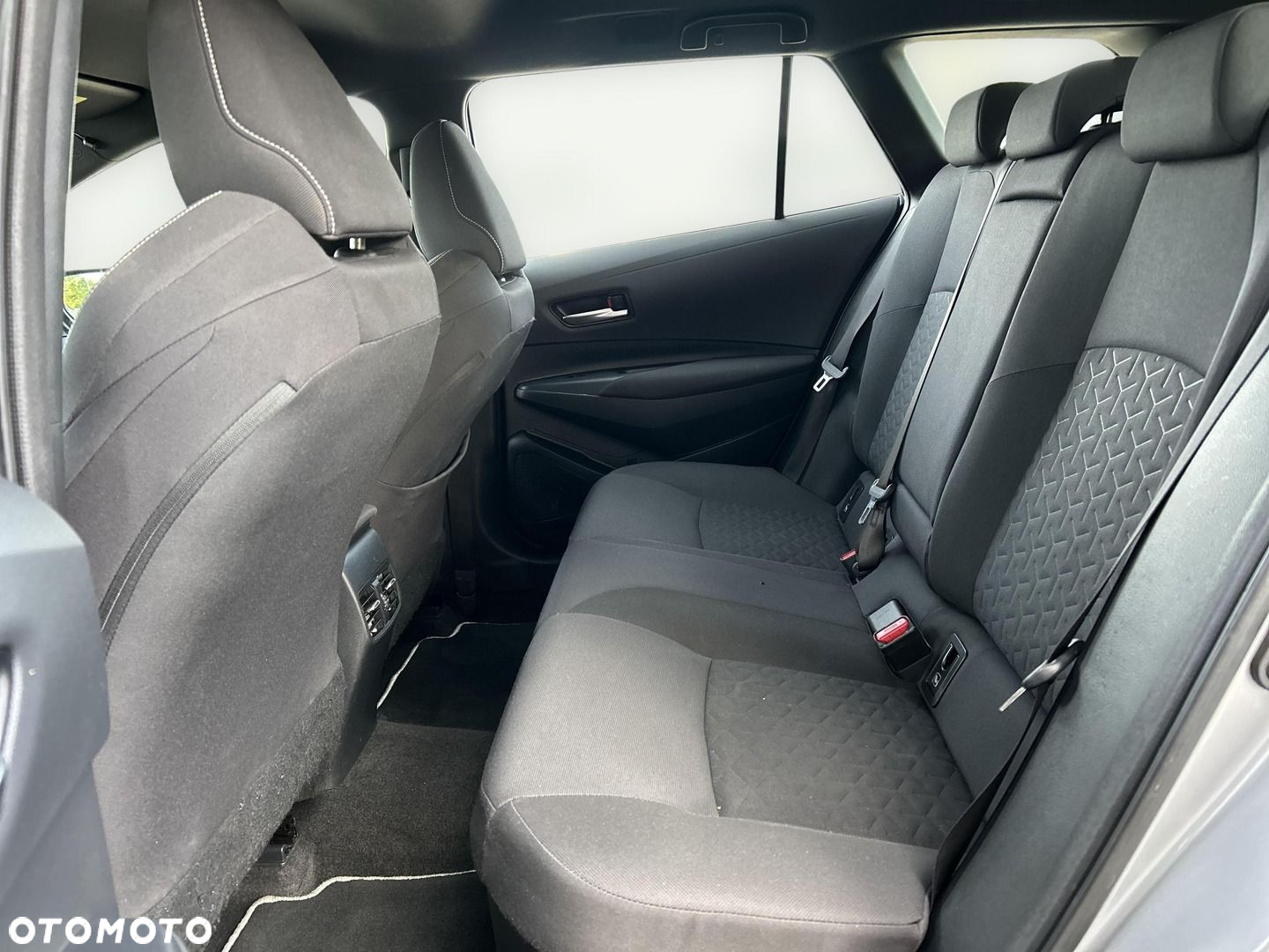 Toyota Corolla - 19