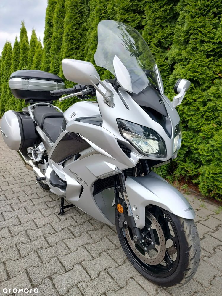 Yamaha FJR - 1