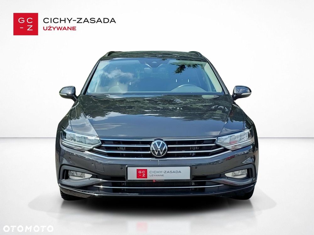 Volkswagen Passat - 7