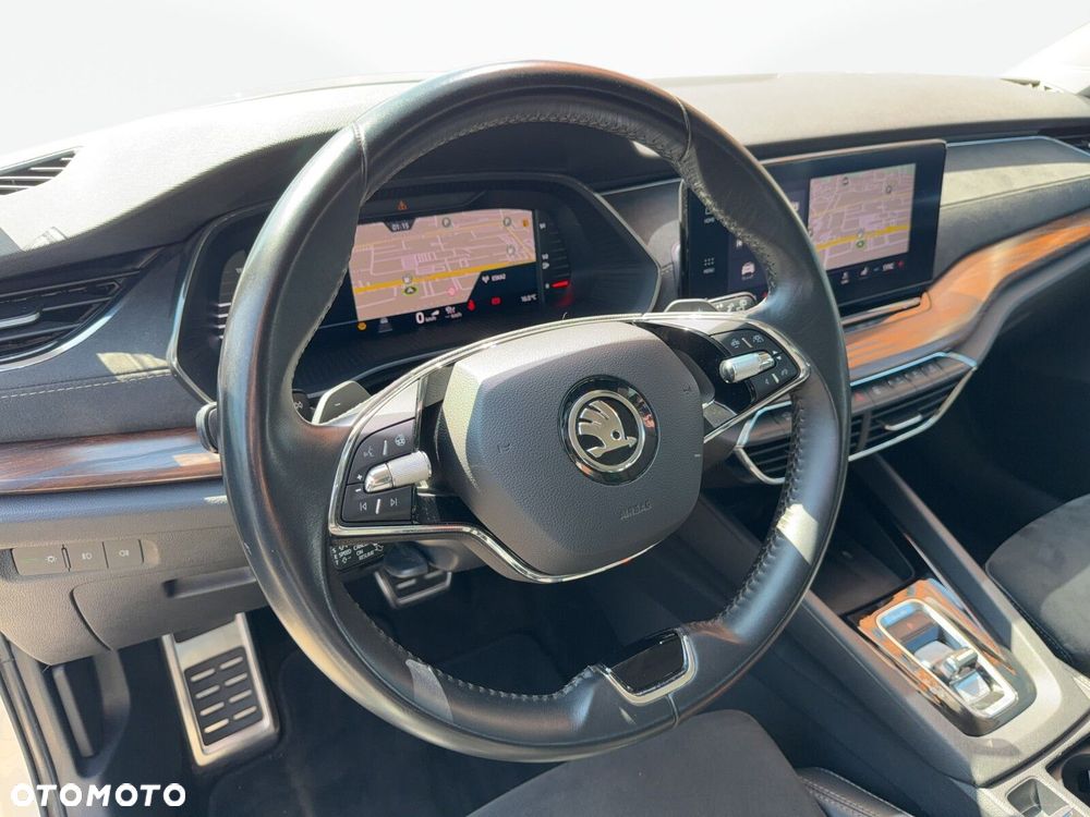 Skoda Octavia 2.0 TDI 4x4 Scout DSG - 12
