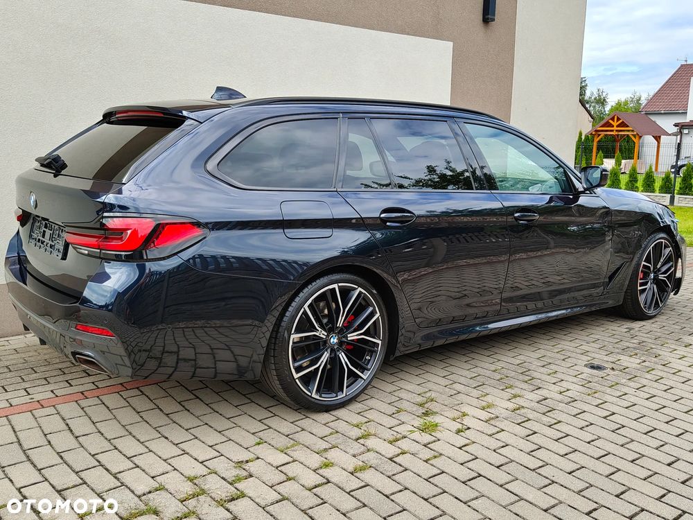 BMW Seria 5 540i xDrive mHEV M Sport sport - 25