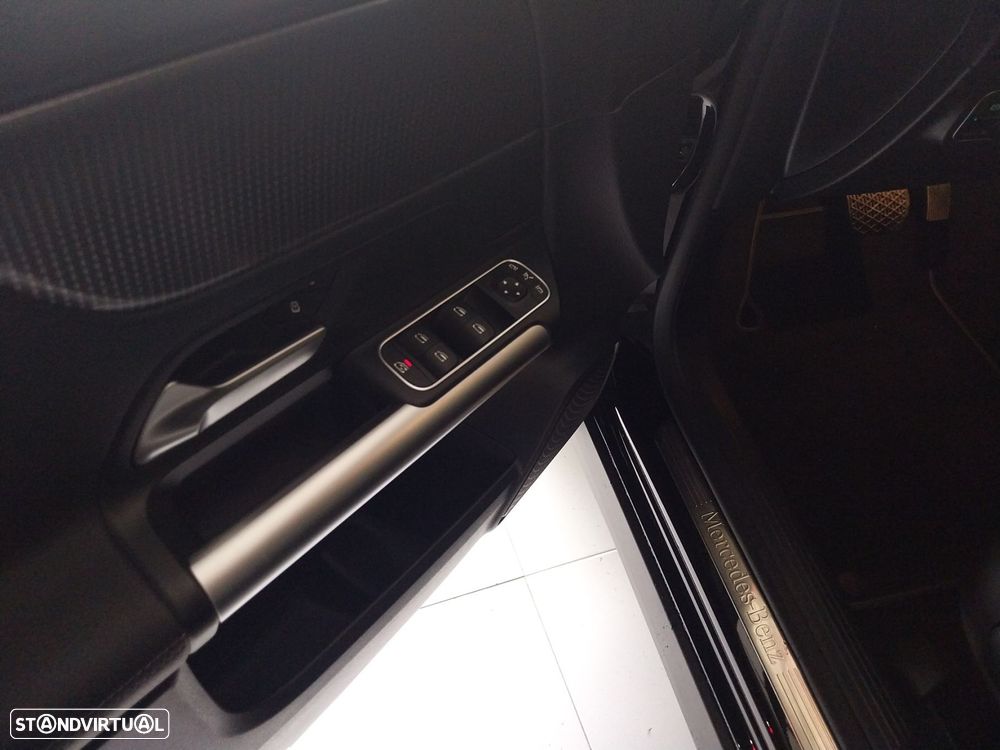 Mercedes-Benz GLA 250 e Progressive - 13