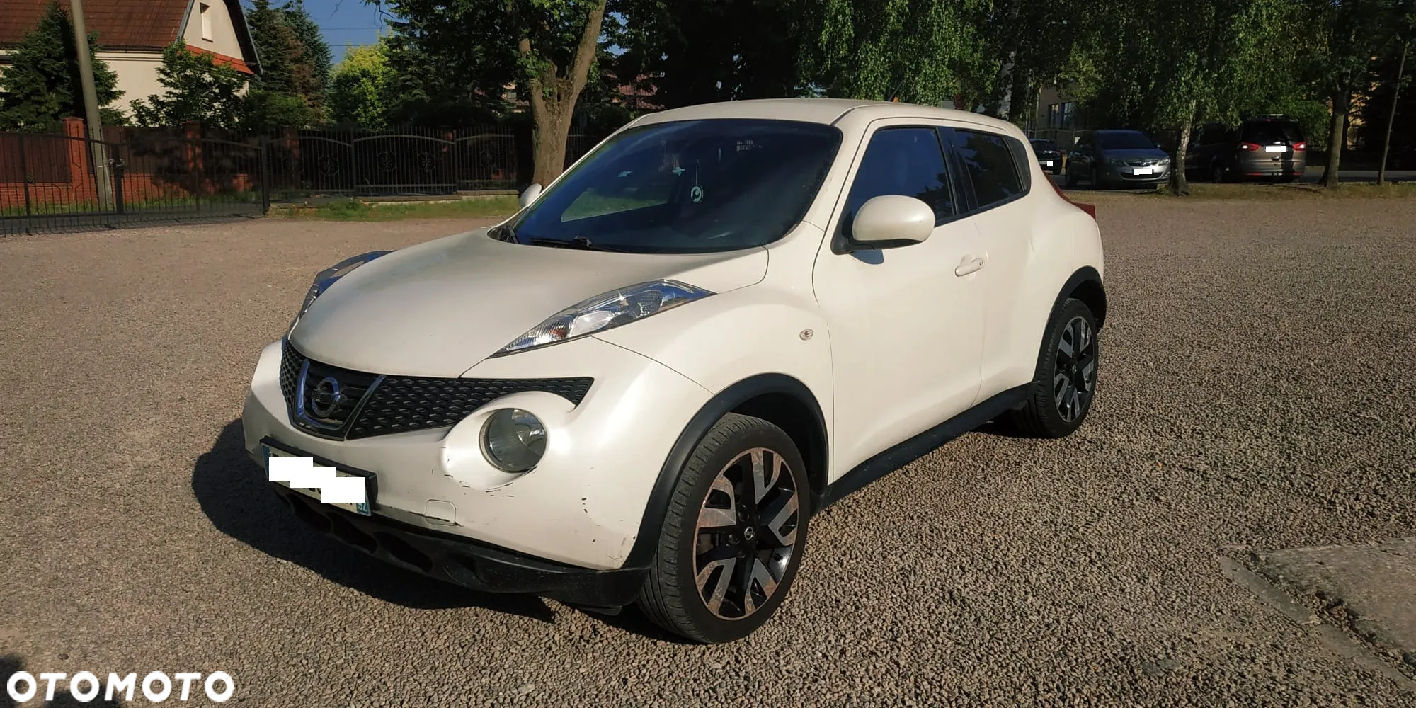 Nissan Juke 1.6 CVT Shiro - 4
