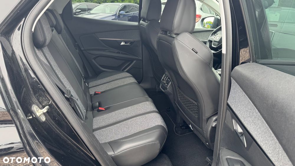 Peugeot 3008 BlueHDi 120 Stop & Start Allure - 28