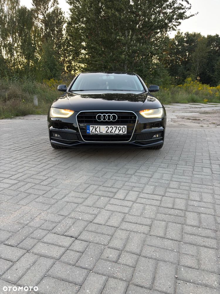 Audi A4 Limousine - 7