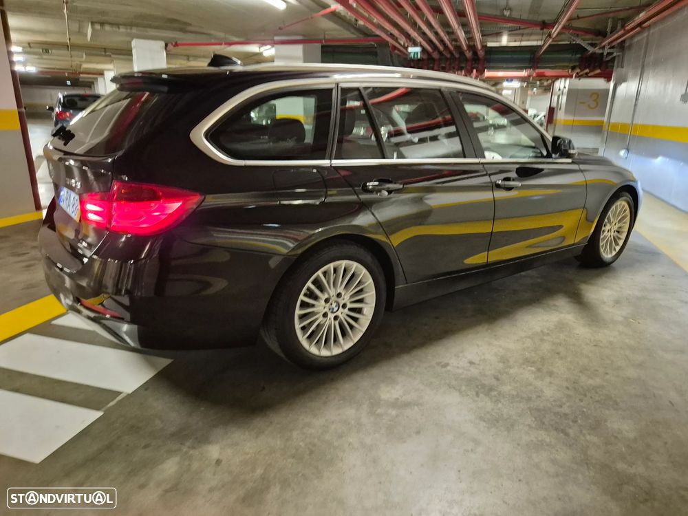 BMW 318 d Touring Auto Line Sport - 12