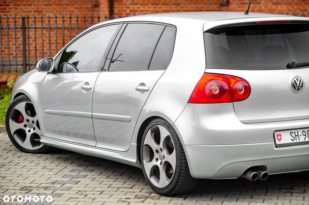Volkswagen Golf 2.0 GTI - 18
