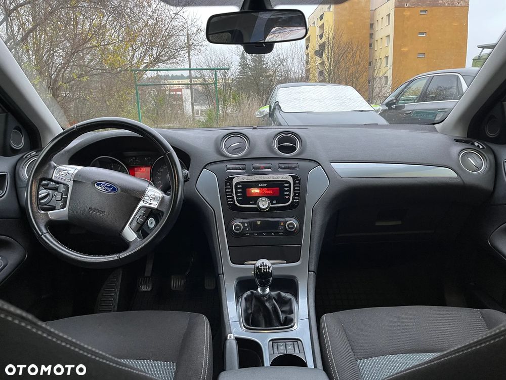 Ford Mondeo 1.6 T Trend - 6