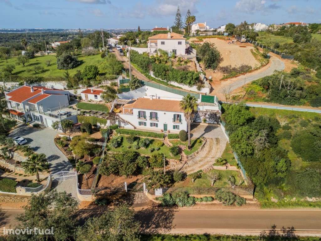 Boliqueime - Moradia Isolada T2+1 com vista campo - Grande imagem: 2/44