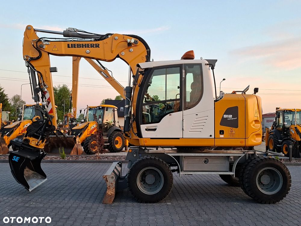 Liebherr A912 ROTOTILT ze szczypcami Super Stan - 13