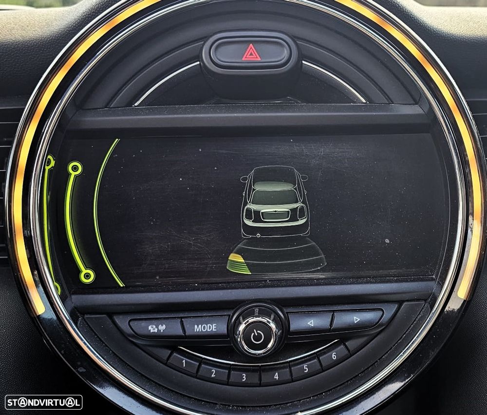 MINI 3 Portas Cooper D Metropolitan - 13