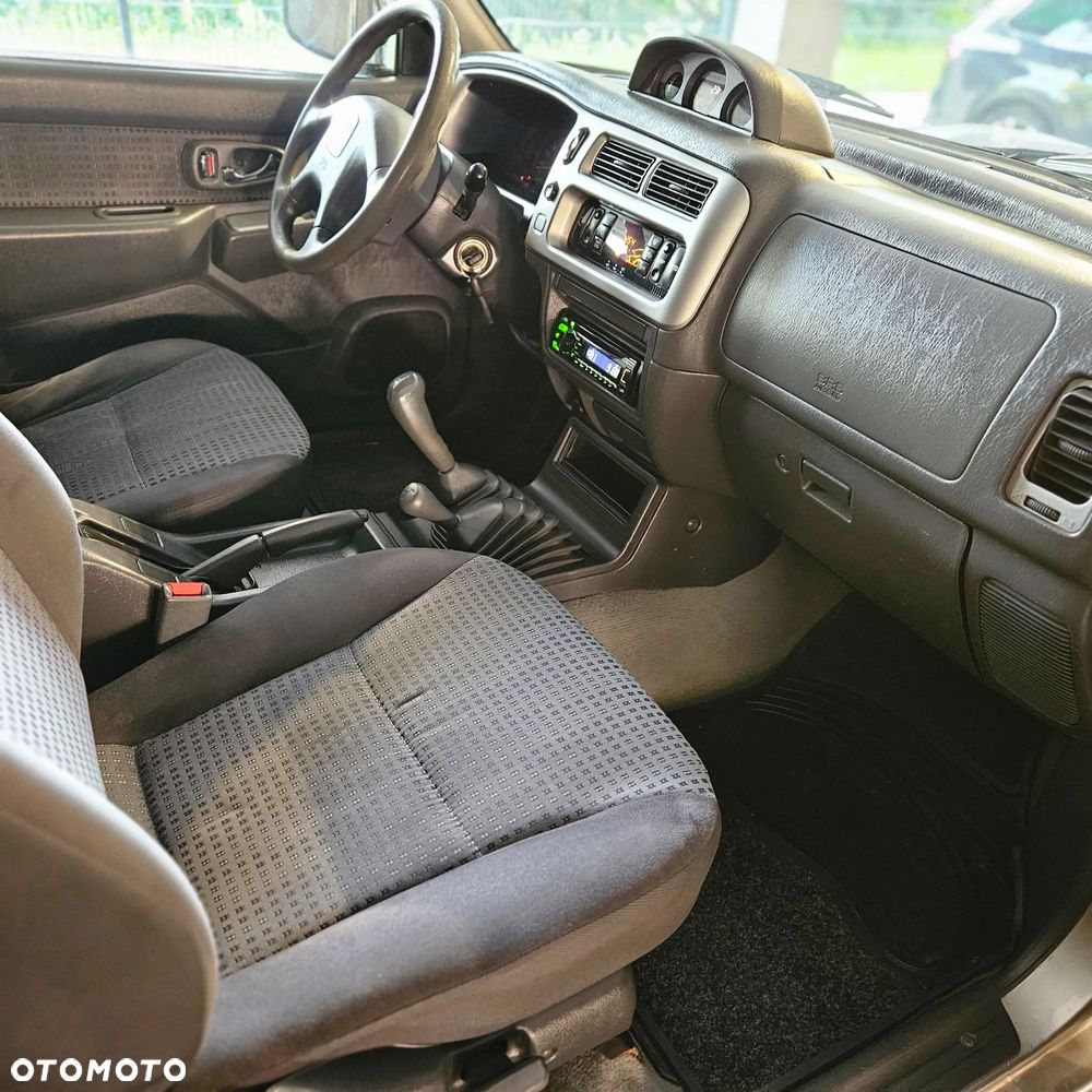Mitsubishi L200 Pick Up 4x4 Intense Club Cab - 16