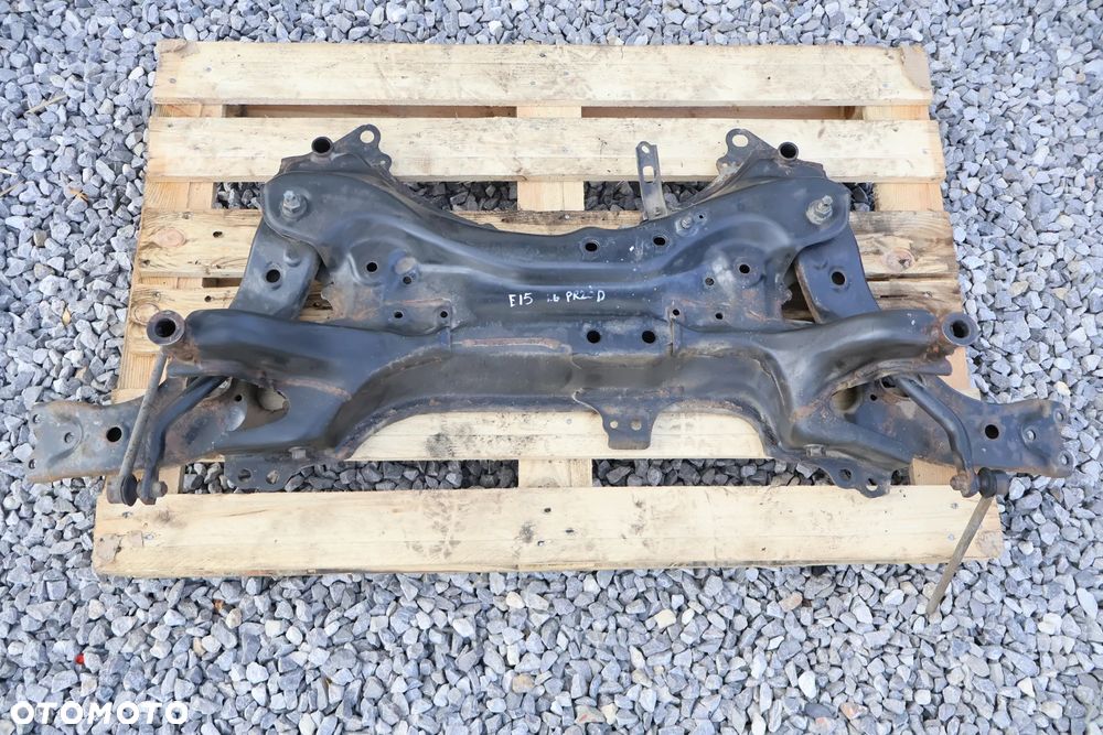 TOYOTA AURIS I COROLLA E15 06-12 BELKA ZAWIESZENIA PRZÓD PRZEDNIA SANKI TRAWERS - 1