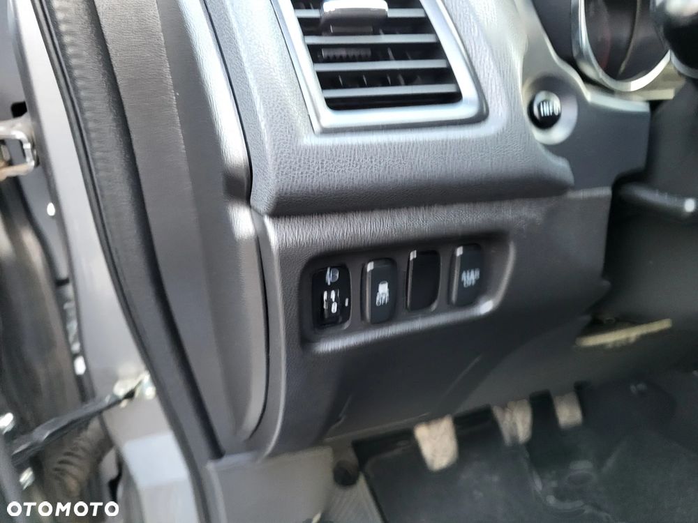 Mitsubishi ASX 1.8 DI-D 2WD Plus - 13