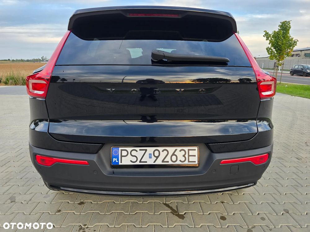 Volvo XC 40 B4 B DKG Plus Dark - 8