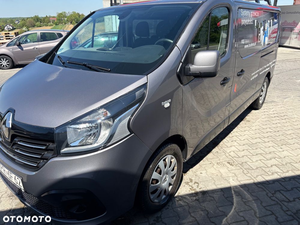 Renault Trafic - 2