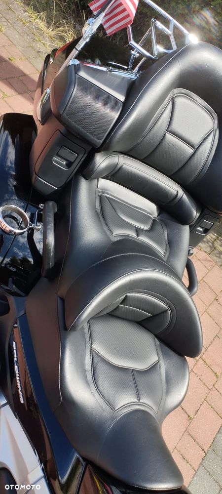 Honda GL - 10