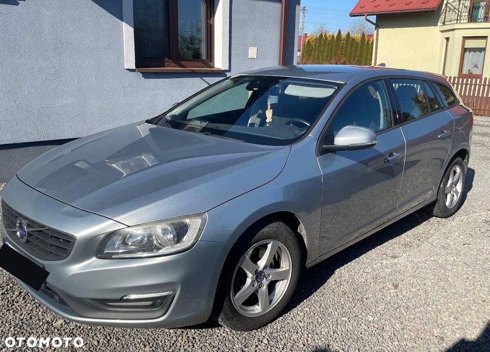 Volvo V60 D2 Drive-E Base - 2